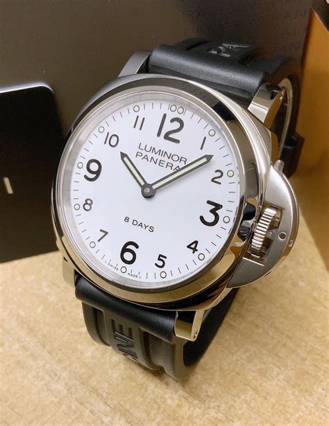 panerai pam00561|panerai 8 days luminor.